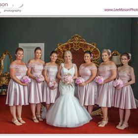 fwthumbBlush handtied bouquets. Allerton Castle. Image by Lee Mason Photography..jpg
